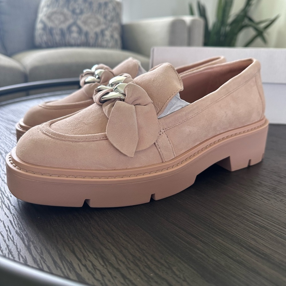 Nordstrom Trinity Lug Sole Loafer, size 7.5, Pink Peach, NWT, New in box, Suede